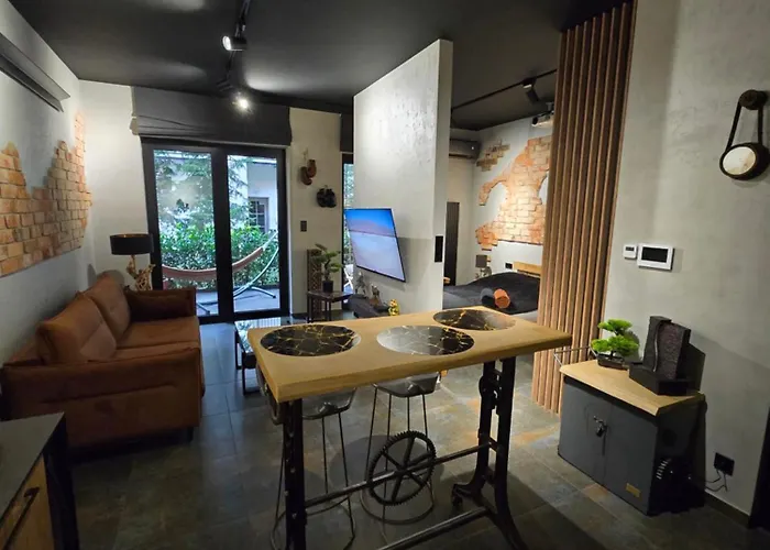 Luxury Apartments, Self Check In 24 H & Free Parking Apartmán