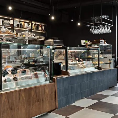 Luxury Apartments, Self Check In 24 H & Free Parking