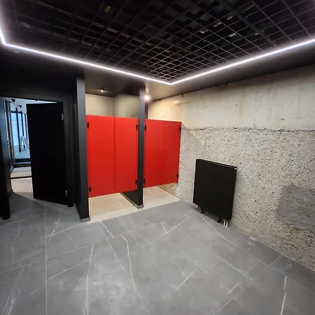 Luxury Apartments, Pool & Gym & Sauna & Self Check In 24 H & Free Parking