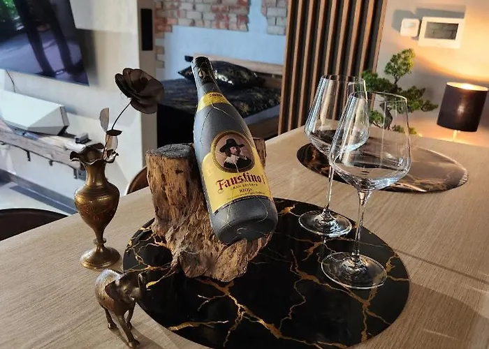 Luxury Apartments, Self Check In 24 H & Free Parking