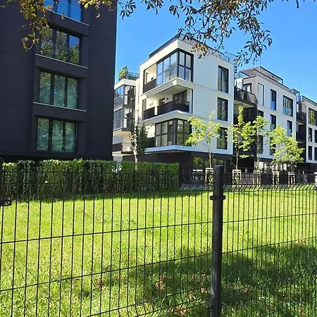 公寓 Luxury Apartments, Self Check In 24 H & Free Parking *