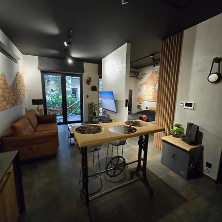 Luxury Apartments, Self Check In 24 H & Free Parking 公寓