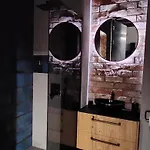 Luxury Apartments, Self Check In 24 H & Free Parking Krakau